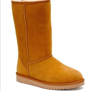 Koolaburra by UGG Tall Women's Winter Boots size 8